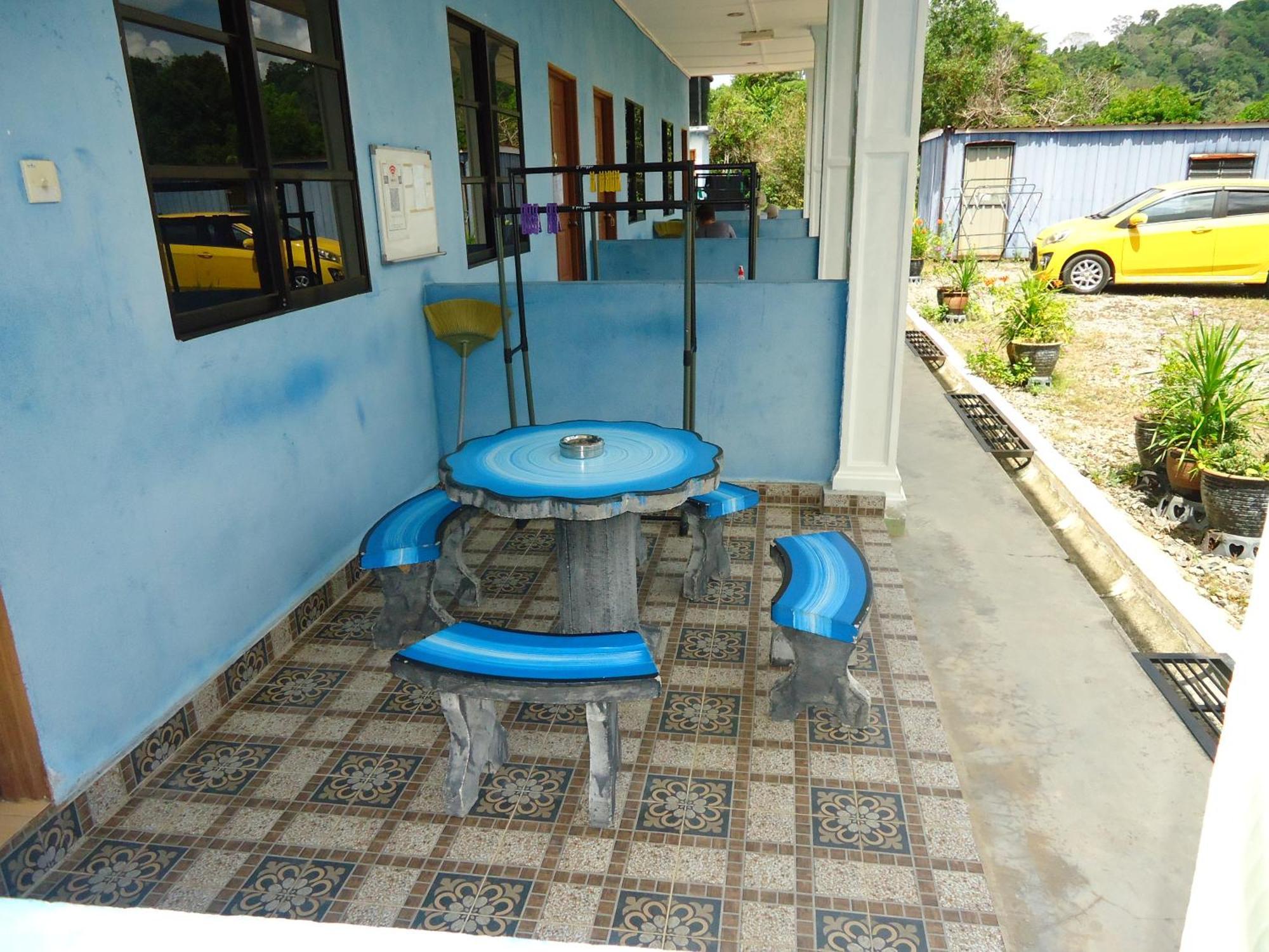 D'Pinggir Guest Room Kuala Tahan Exteriör bild